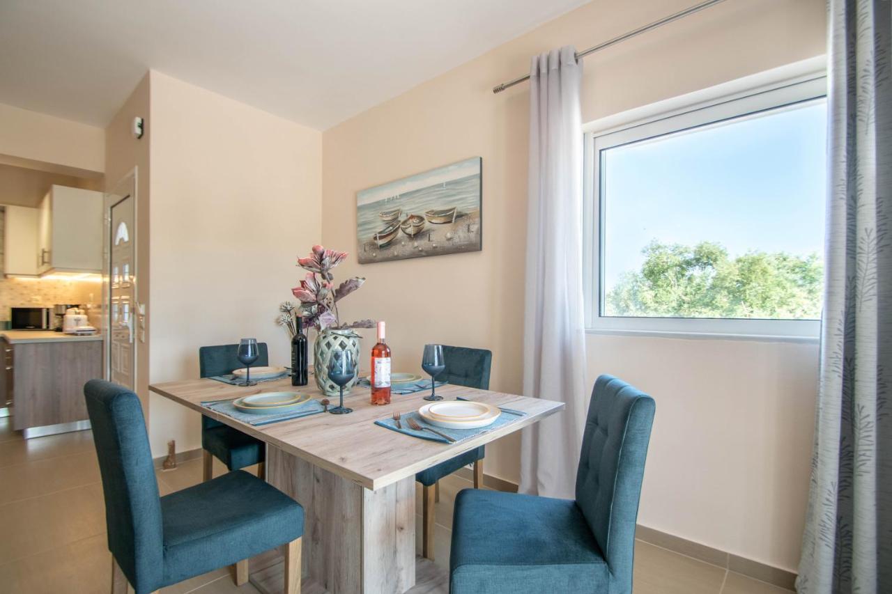 Tina'S Suite By "Elite" Planos  Ngoại thất bức ảnh